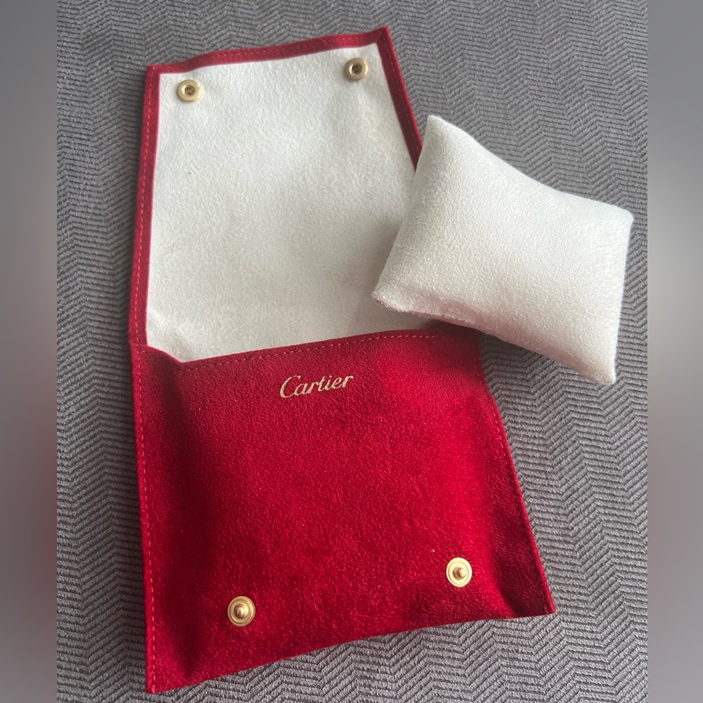New Cartier Red Felt Love Bracelet Travel Pouch for Accessories and Jewelry - Picture 2 of 10